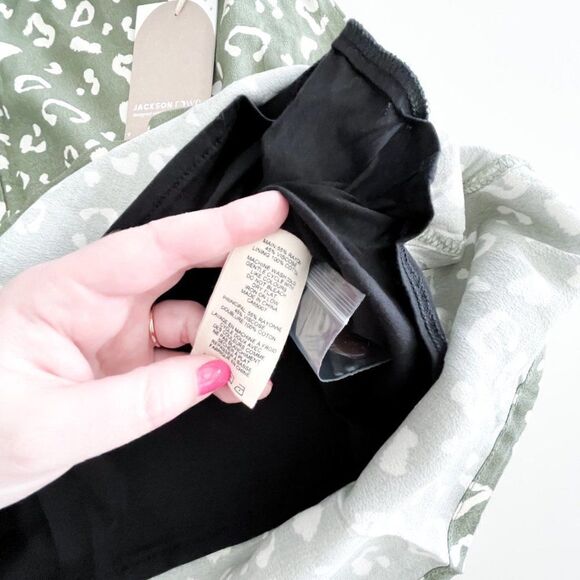 FIGARY SKIRT - CACTUS LEOPARD // Size Large //NWT - Picture 7 of 11